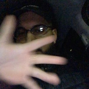 Meet your Posher, Celso